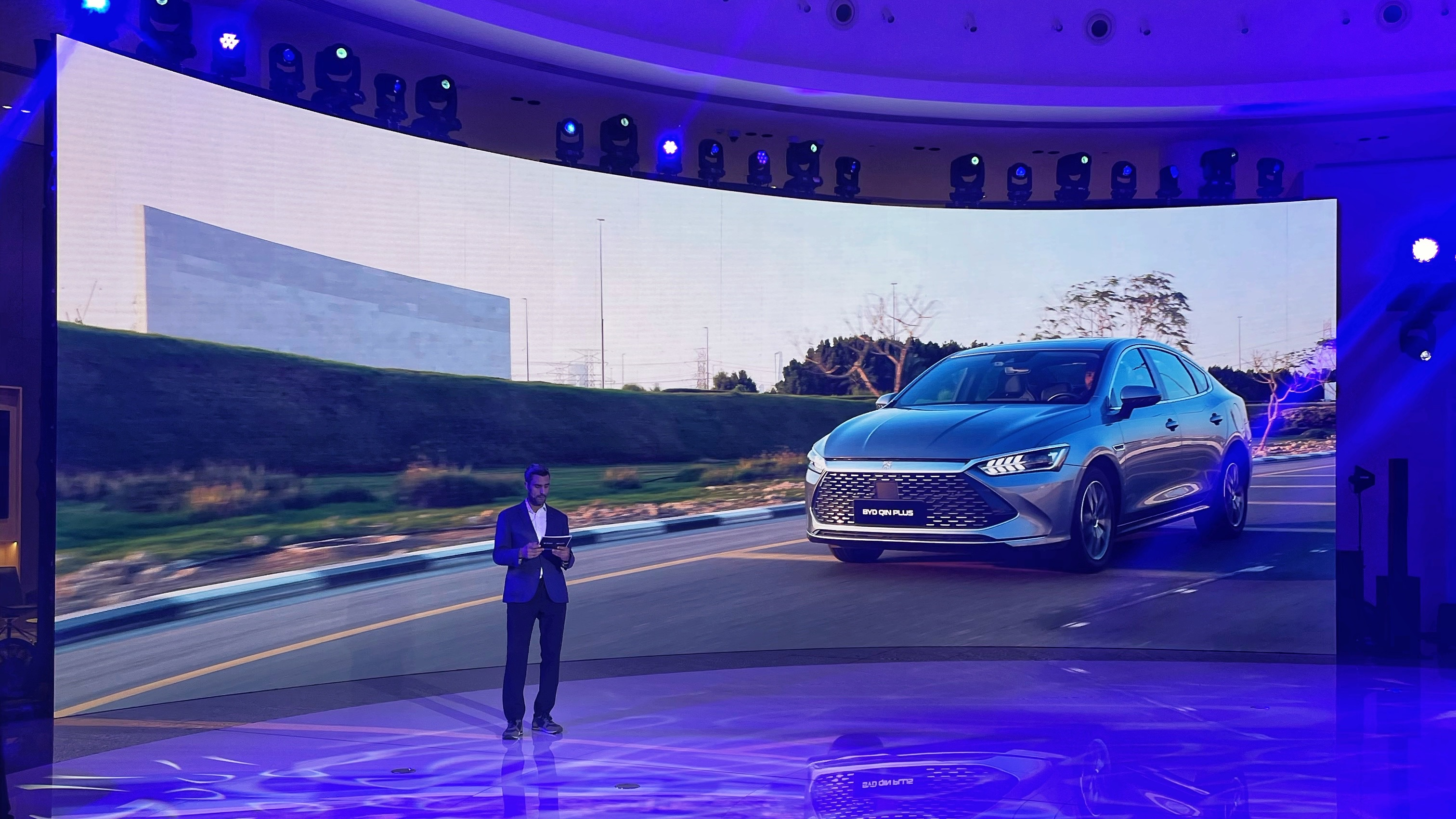 AG亚娱 QIN PLUS Product Introduction 